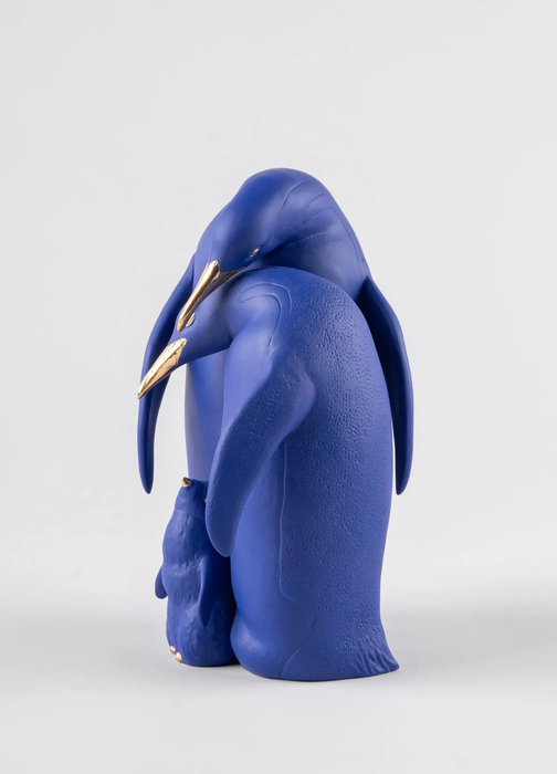 Lladro Penguin family Sculpture. Limited Edition. Blue and Gold