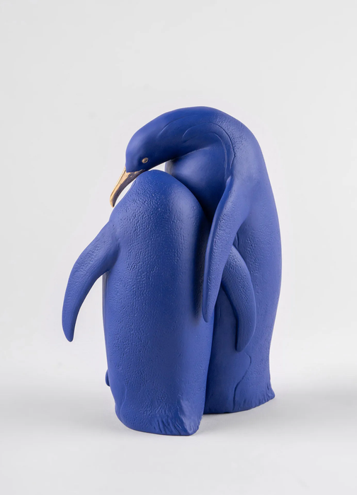 Lladro Penguin family Sculpture. Limited Edition. Blue and Gold