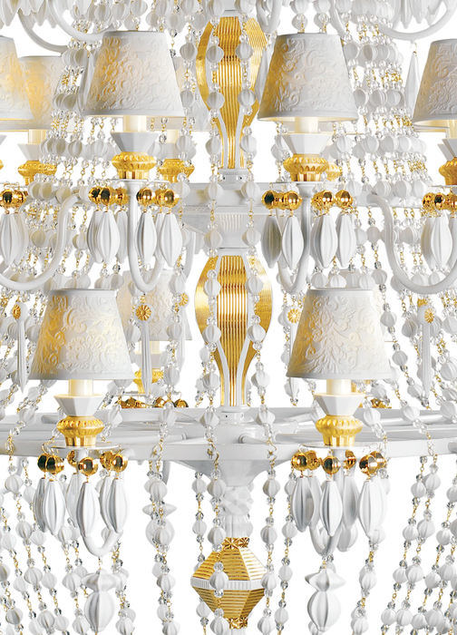 Lladro Winter Palace 30 Lights Chandelier. Golden Luster (CE/UK)