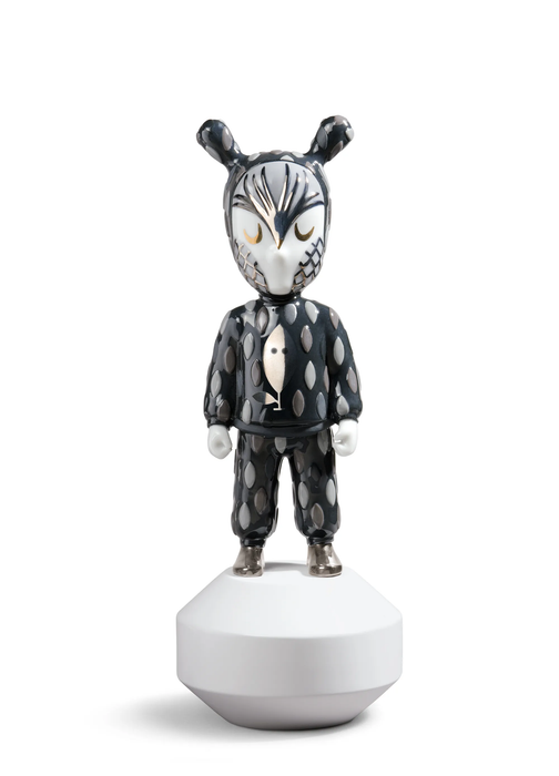 LLladro The Guest by Rolito Figurine. Small Model. Numbered Edition