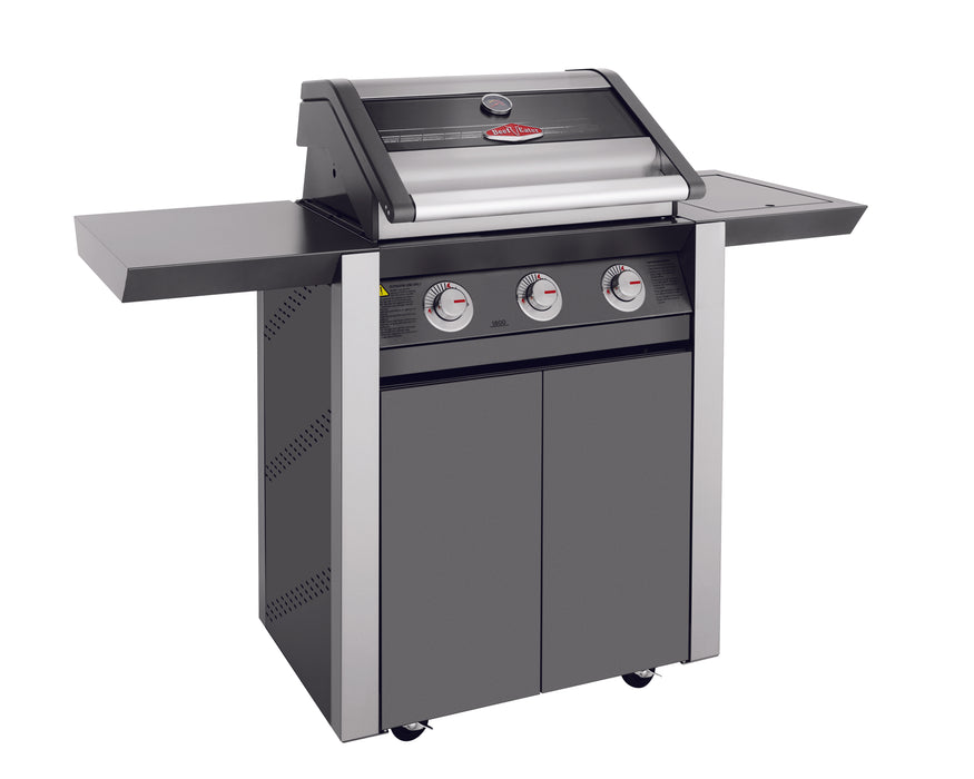 BeefEater Europe 1600E Series 3 Burner Outdoor Grill BBQ