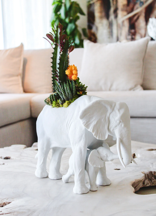 Lladro Elephant garden Sculpture. Matte White. Plant the Future